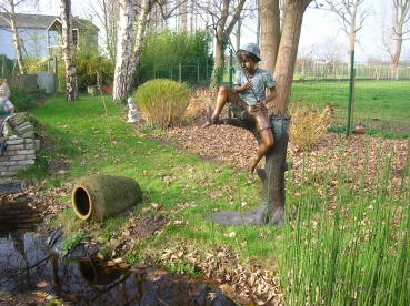 B39: visser brons fontein