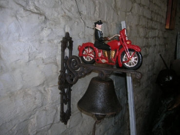 G8:bel moto Harley