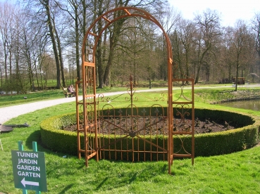 S1:tuinpoort in smeedijzer.br:2m