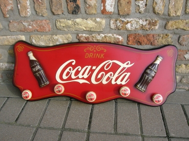 I9:Kleerhanger Coca Cola\n45 euro