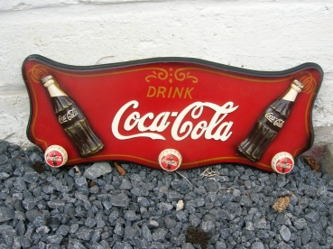 H103:Coca Cola kapstok. 45 euro\n80 op39 cm