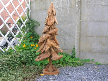 H102: kerstboom in teak: 220 euro